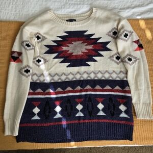 American Eagle Outfitters Geometric Cream and Navy Sweater